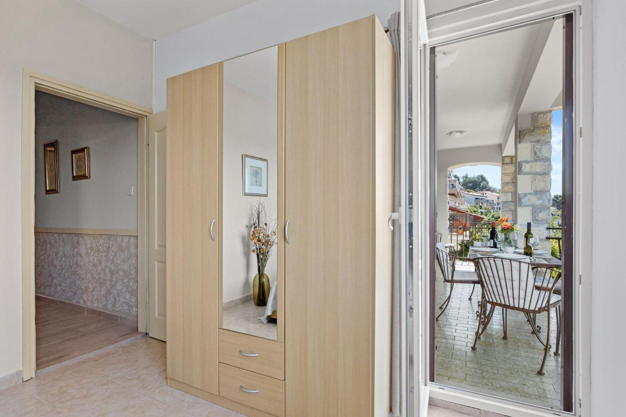 Apartments Lady M Rabac Esterno foto